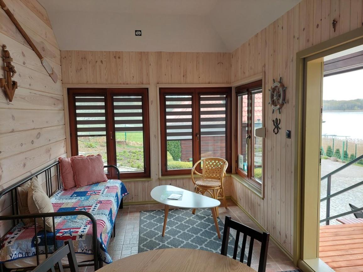 Port Jeziorak Bed & Breakfast Ilawa Exterior photo